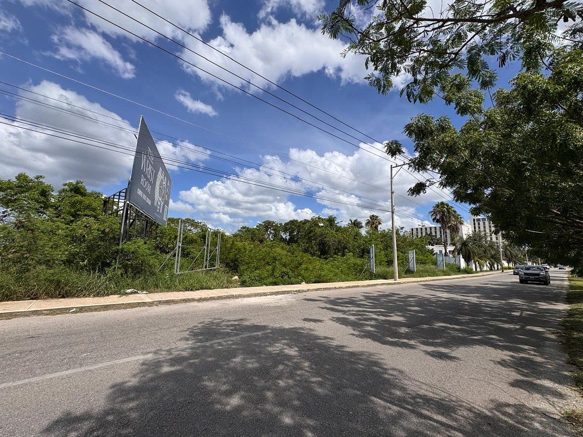 Terrenos en Venta sobre Avenida en Santa Gertrudis Copo Yucatan, foto 1 de 8
