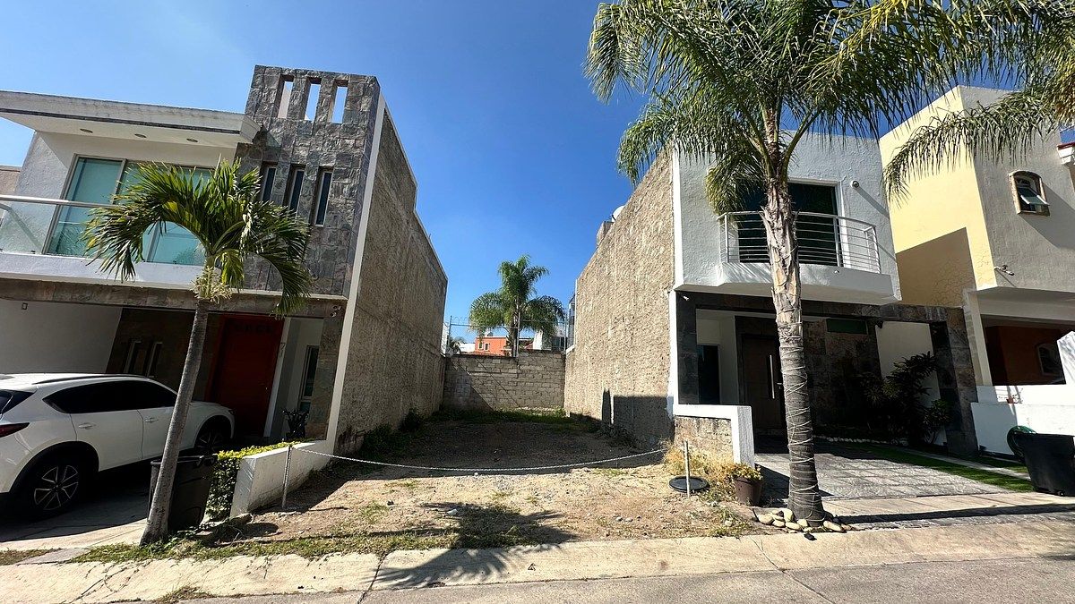 Lot in Real de Valdepeñas, Zapopan, photo 3 of 5
