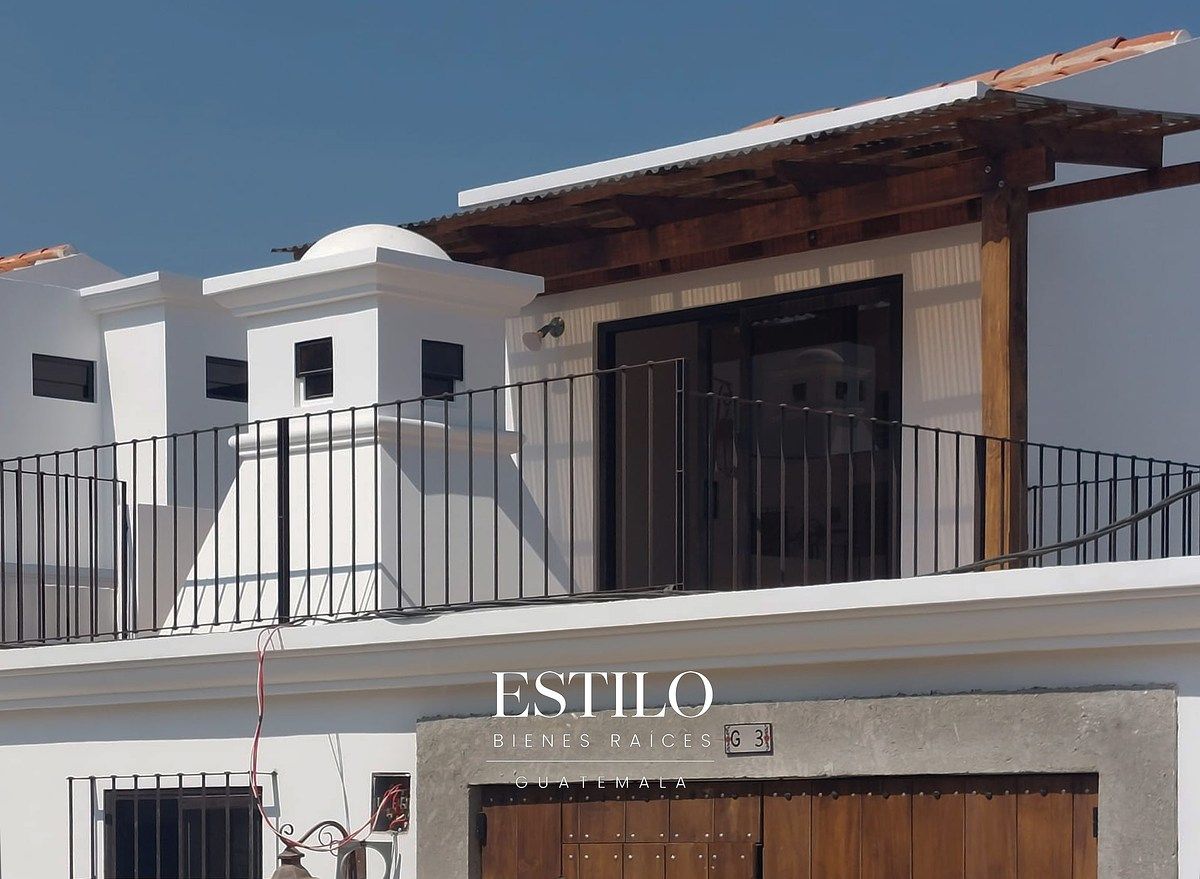 CASA EN VENTA ANTIGUA, GUATEMALA - Image 1