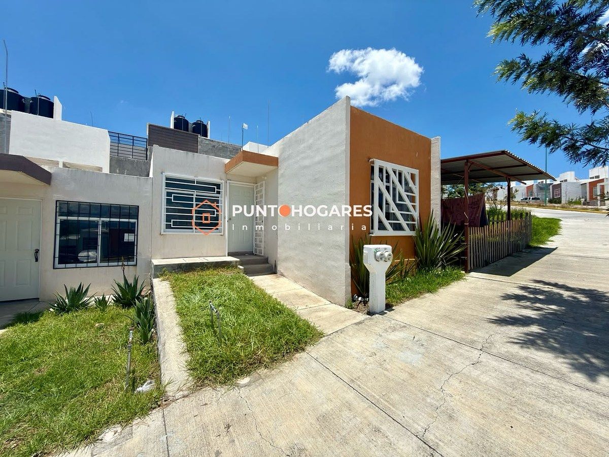 CASA EN VENTA EN VILLAS ORIENTE, foto 1 de 8