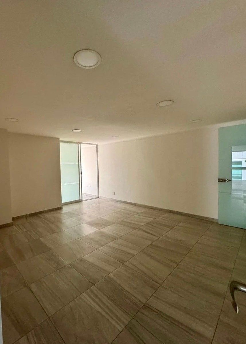 Sala Comercial em Bosques de las Lomas, Cuajimalpa de Morelos, foto 2 de 8