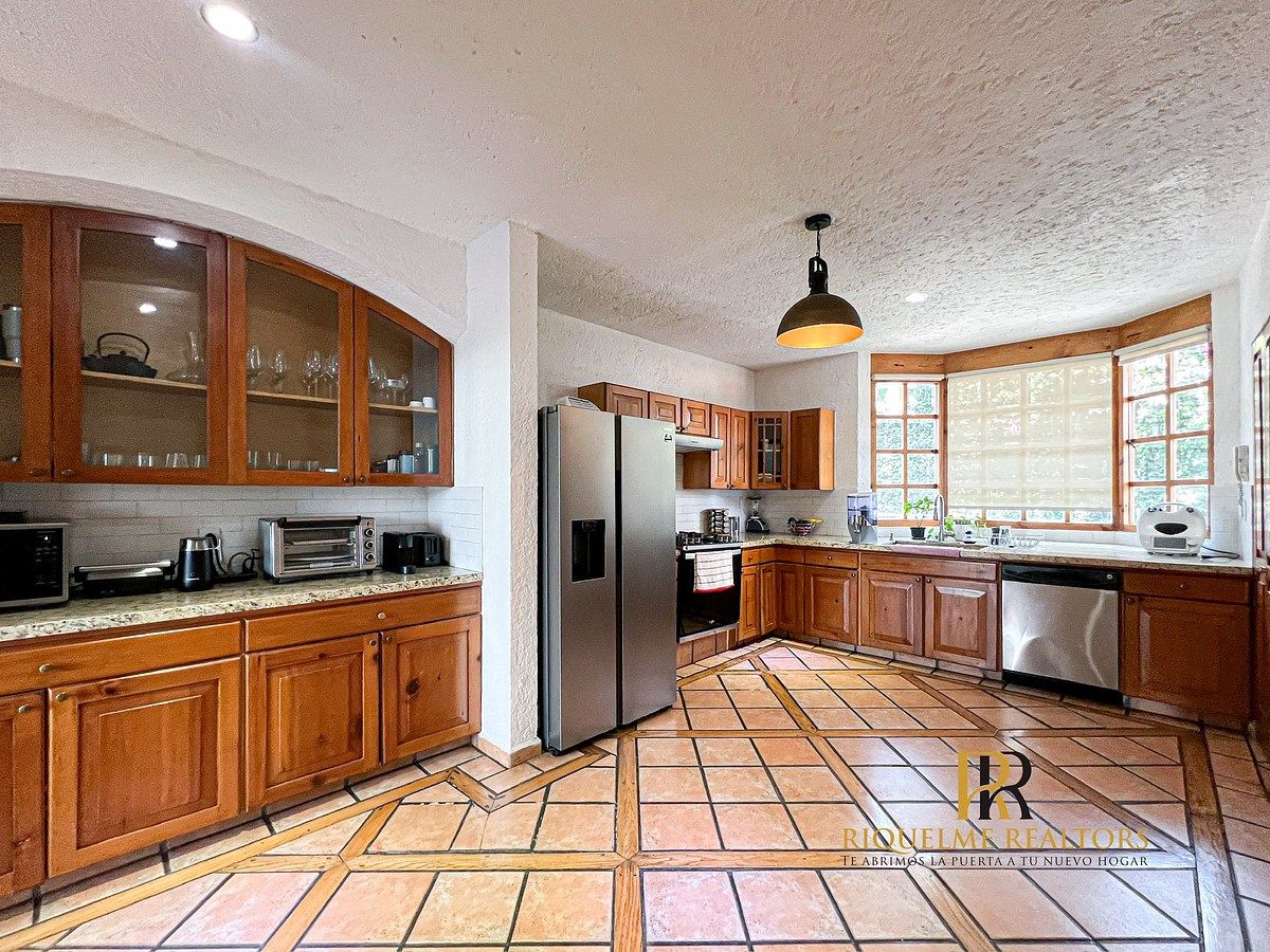 CASA CON JARDIN Y GRAN FAMILY - foto 4