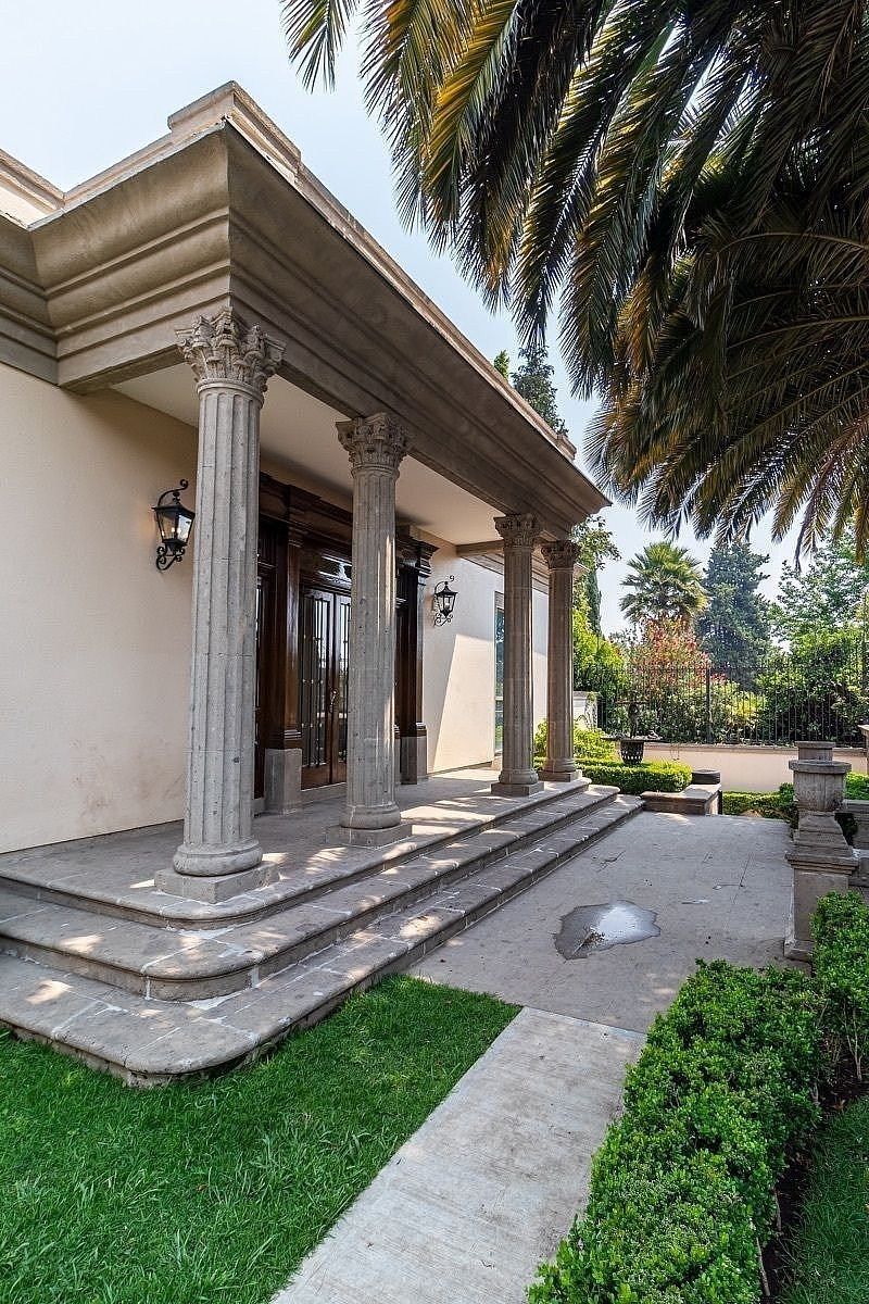 Casa em Bosque de las Lomas, Miguel Hidalgo, foto 2 de 13