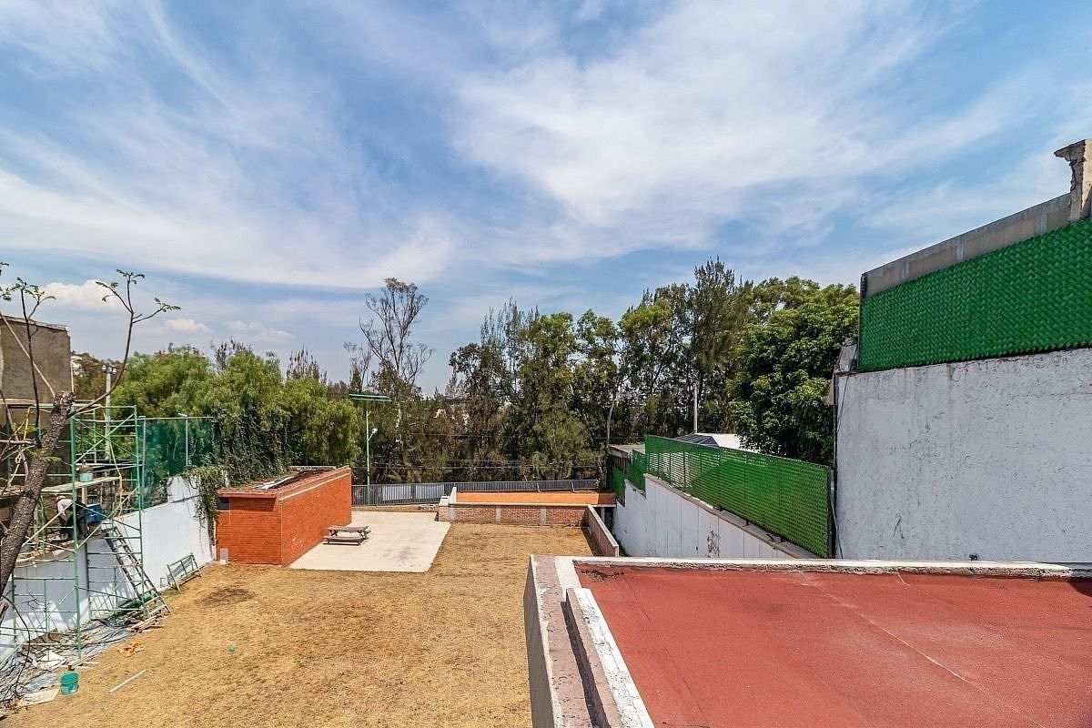 ESTUPENDO TERRENO EN LOMAS DE CHAPULTEPEC, foto 1 de 10