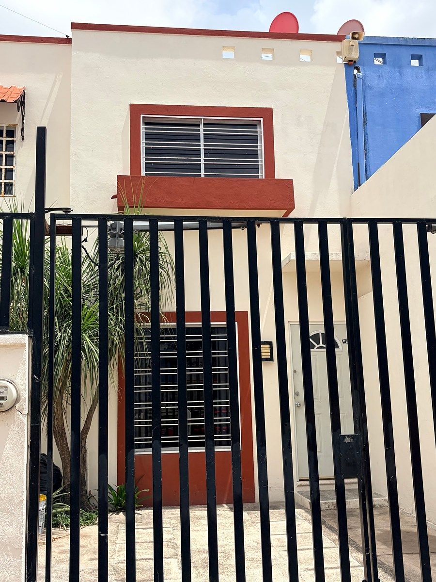 Exterior, foto 2 de 12