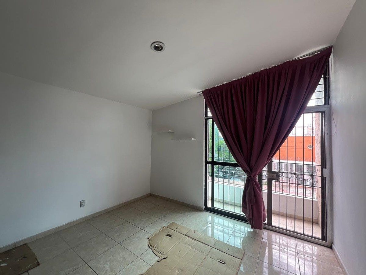 Casa em Lomas de Providencia, Guadalajara, foto 17 de 27