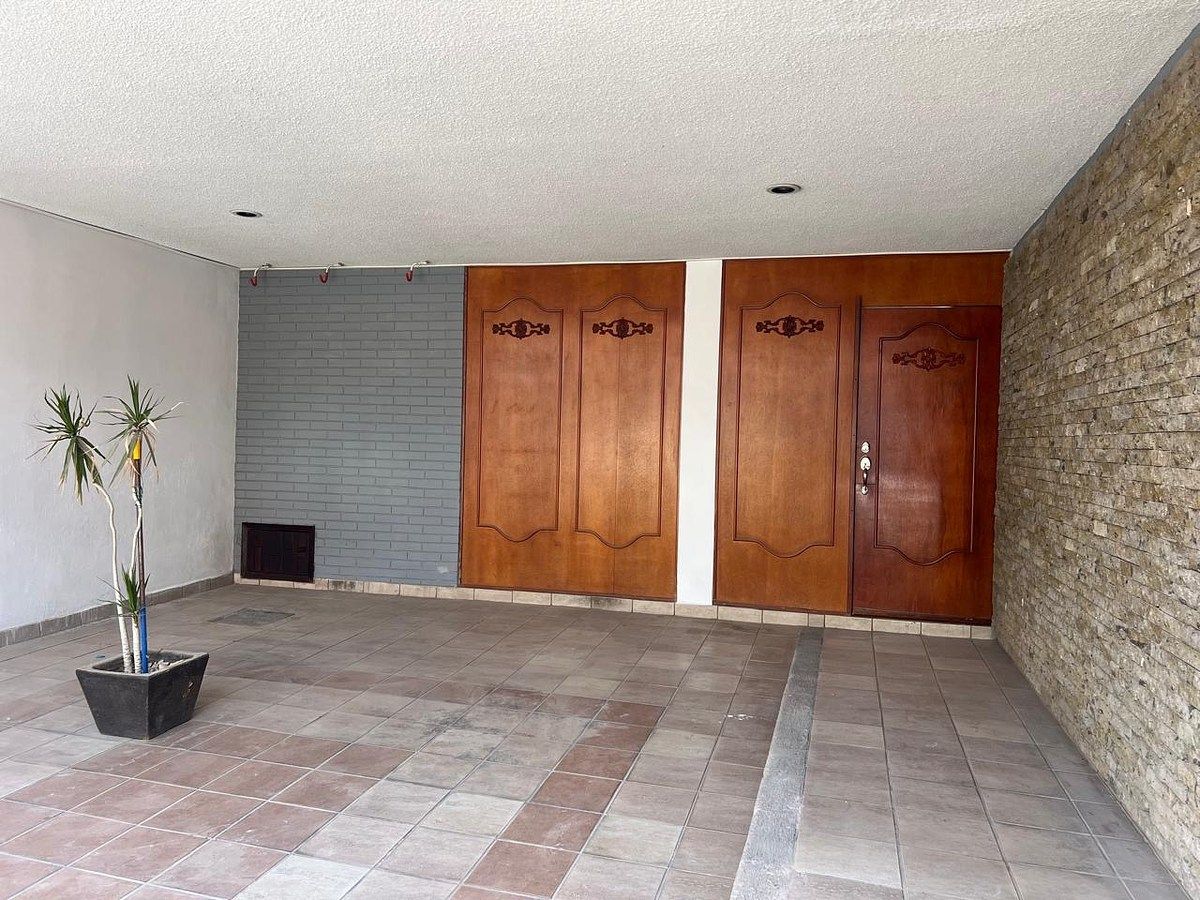 Casa em Lomas de Providencia, Guadalajara, foto 5 de 27