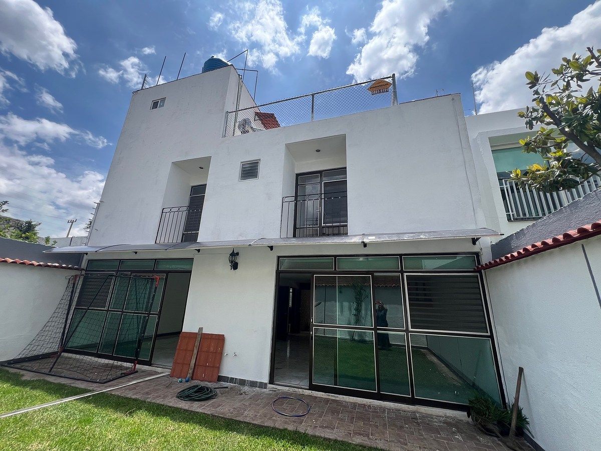 House in Lomas de Providencia, Guadalajara, photo 29 of 30