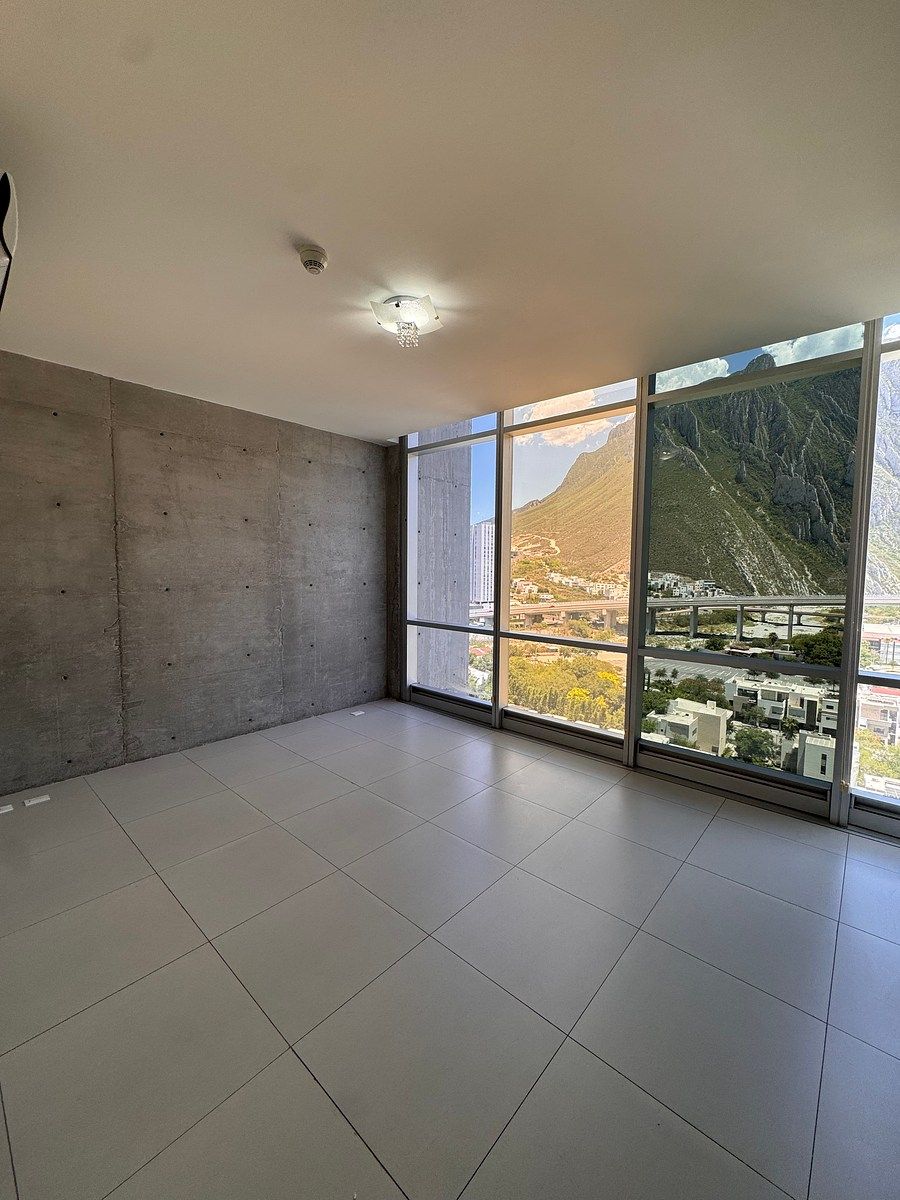 Apartamento em Privadas la Huasteca, Santa Catarina, foto 3 de 14