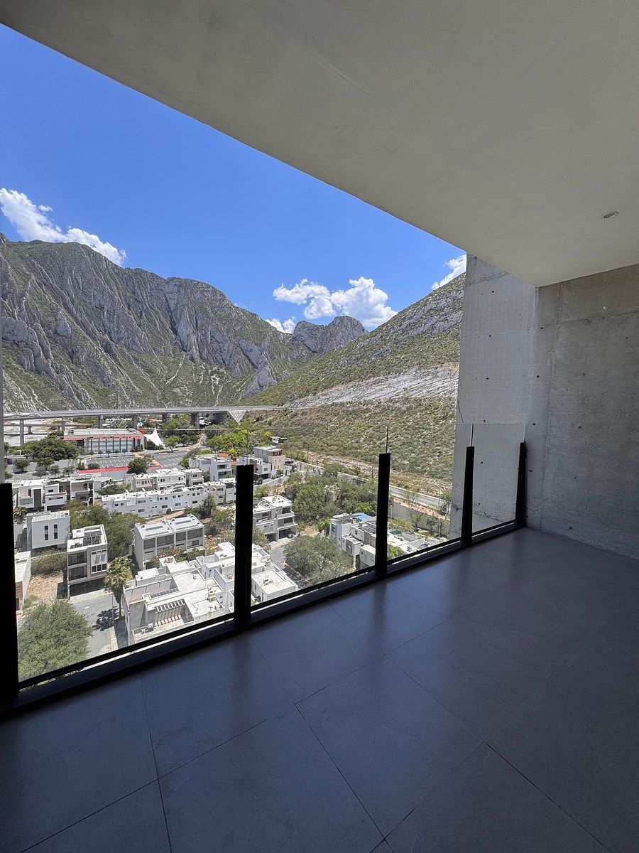 Apartamento em Privadas la Huasteca, Santa Catarina, foto 11 de 14