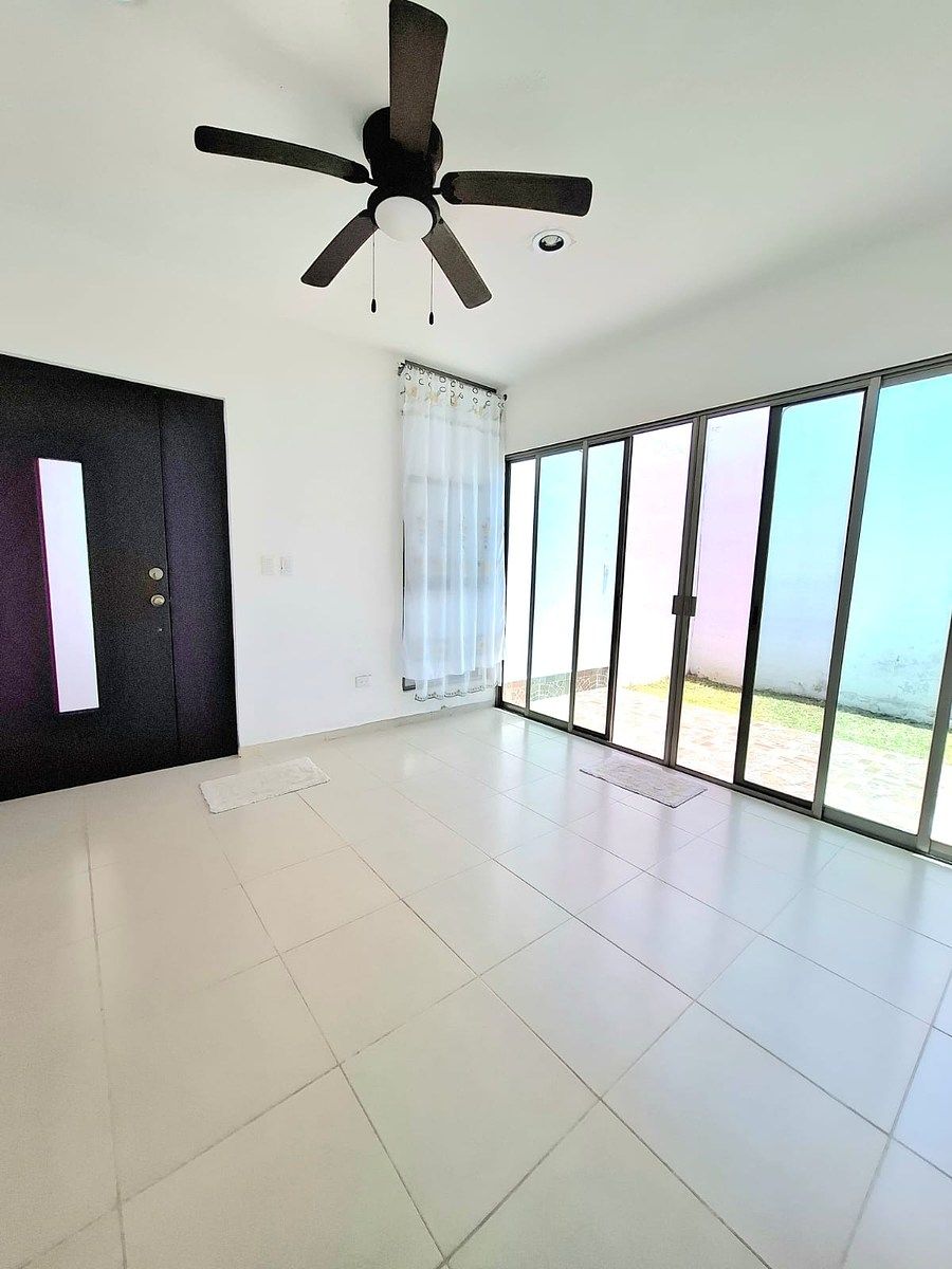 House in Gated Community in Gran Santa Fe, Mérida, photo 3 of 20