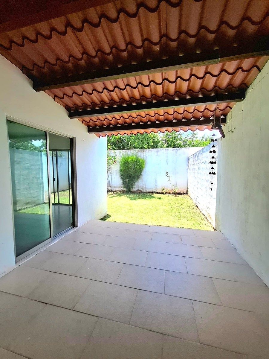 House in Gated Community in Gran Santa Fe, Mérida, photo 4 of 20