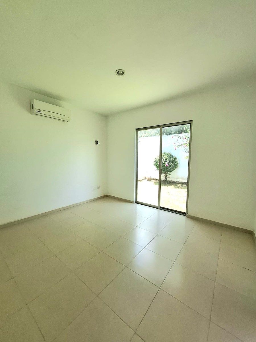 House in Gated Community in Gran Santa Fe, Mérida, photo 15 of 20