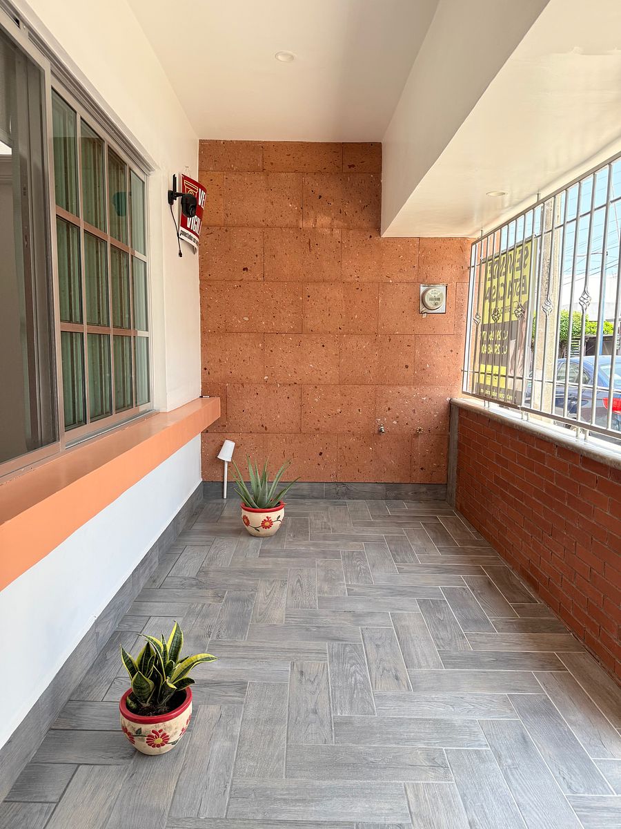 Entrada, photo 2 of 34