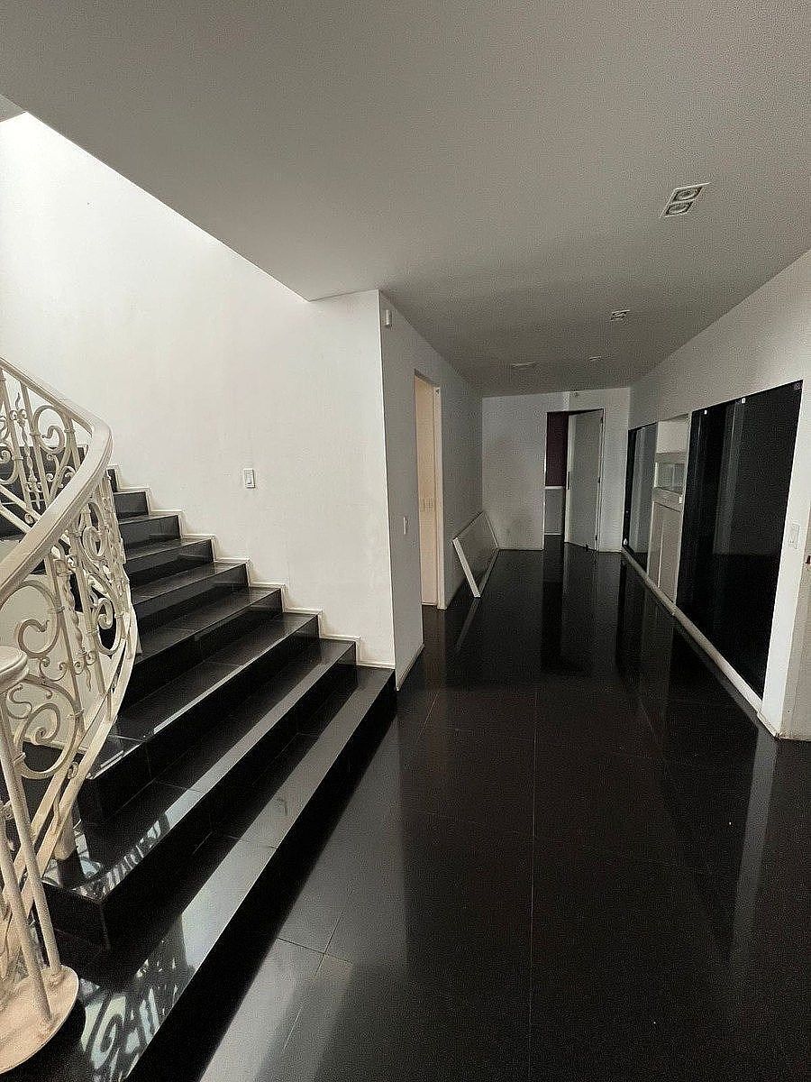RENTA DIVINA CASA CON USO DE SUELO EN POLANCO, foto 1 de 12