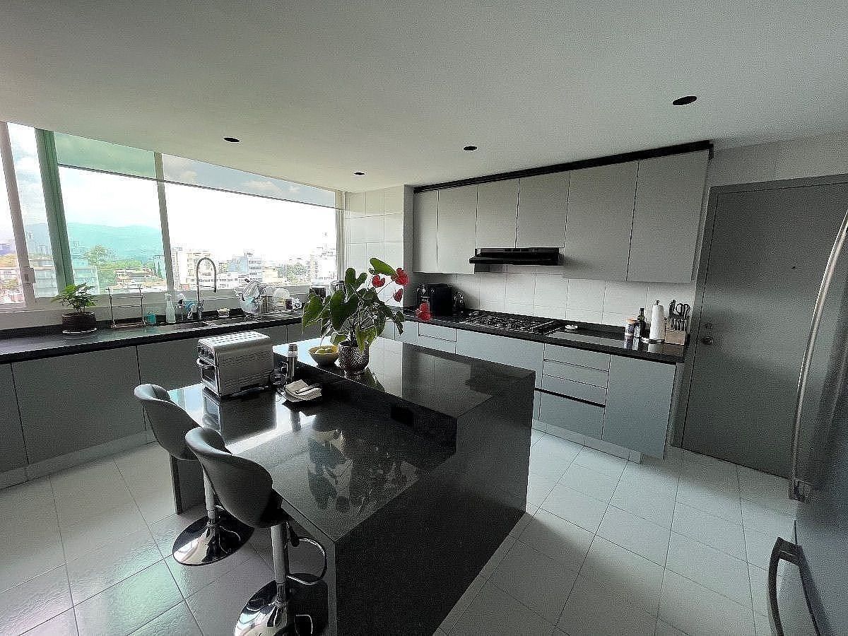 Apartment in Bosques de las Lomas, Cuajimalpa de Morelos, photo 20 of 23