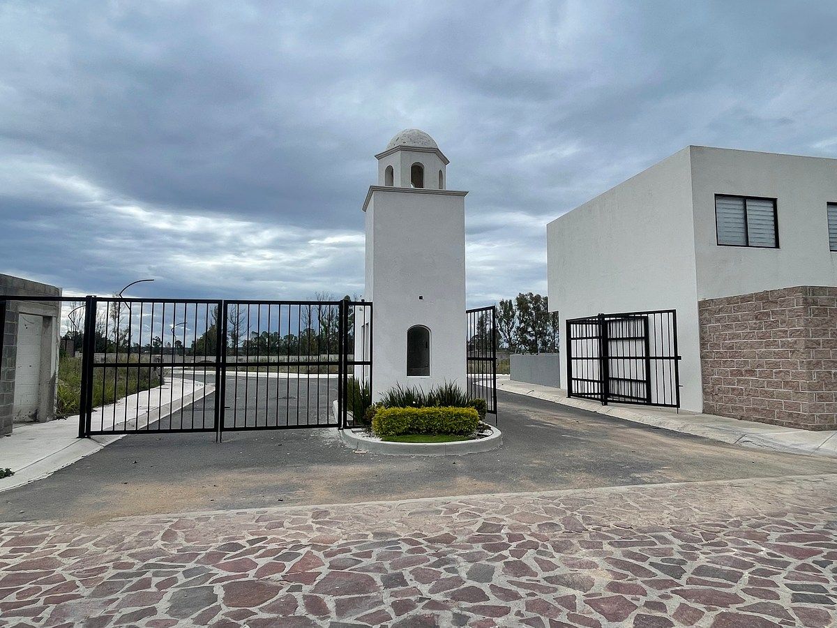 Terrenos en faro de los cines , corregidora, foto 1 de 9