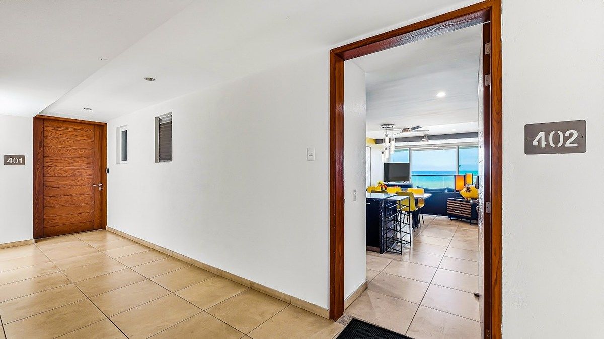 Apartment in Bucerías, Bahía de Banderas, photo 2 of 34