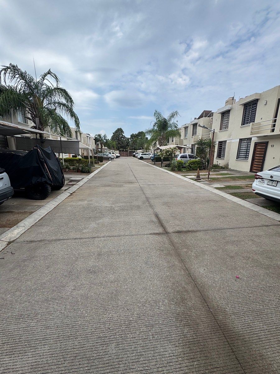 calle interior, photo 10 of 10