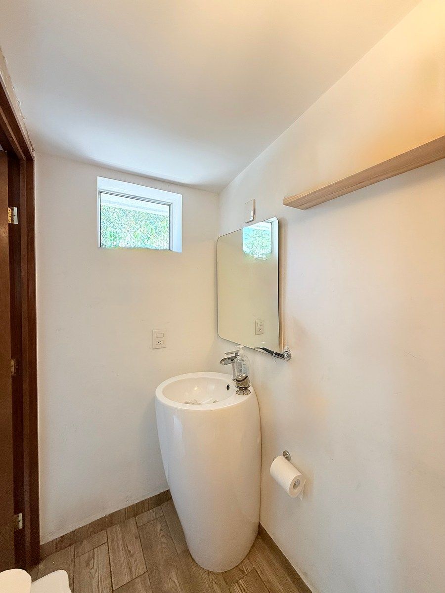 BAÑO FAMILY ROOM, foto 15 de 24