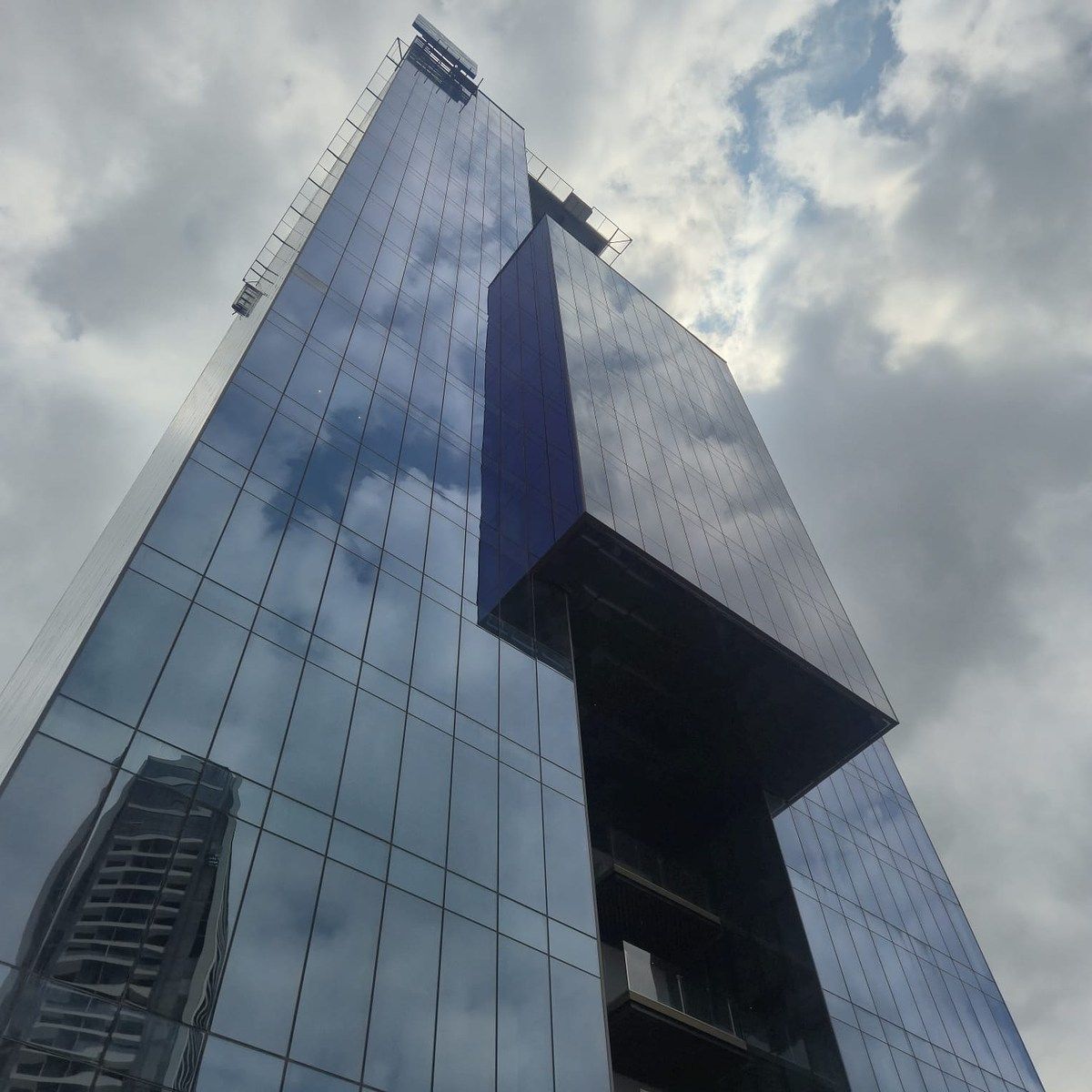 OFICINA EN RENTA TORRE DE LUJO LOMAS DE ANGELOPOLIS, foto 1 de 12