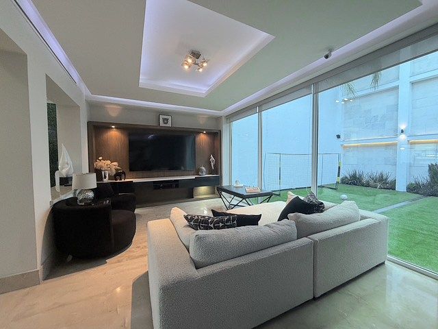 Family room nivel 2, foto 12 de 34