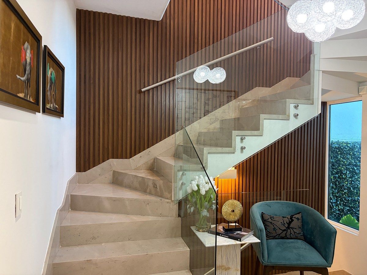 Escalera privada a nivel 3, foto 20 de 34