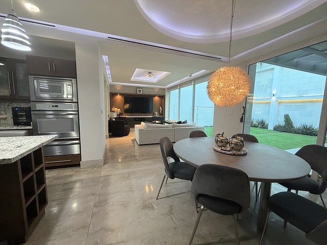 Vista desde cocina y antecomedor, foto 19 de 34