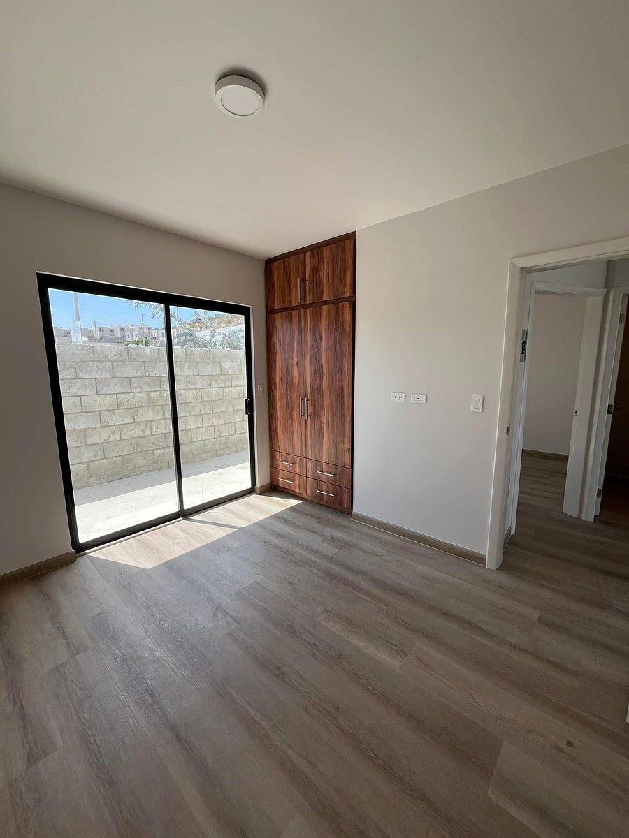 House in Colinas De La Presa Sección Montebello, Tijuana, photo 2 of 9