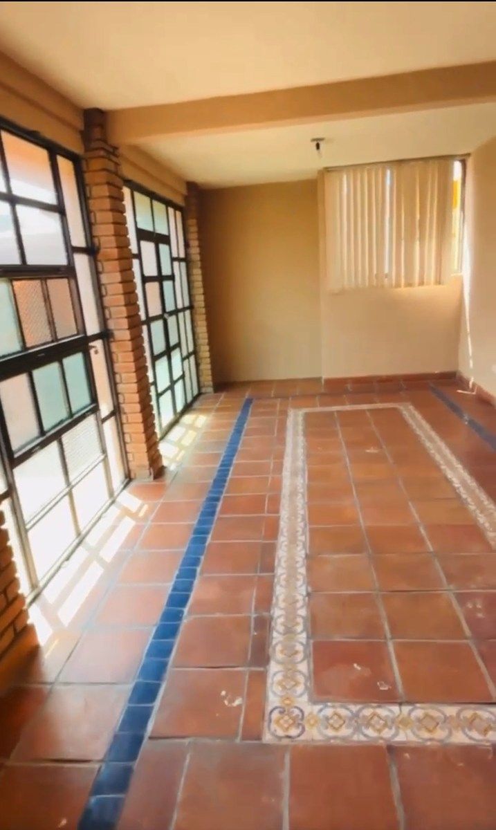 House in Valle de Margaritas, Jesús María, photo 9 of 18
