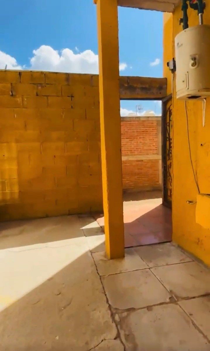 House in Valle de Margaritas, Jesús María, photo 17 of 18