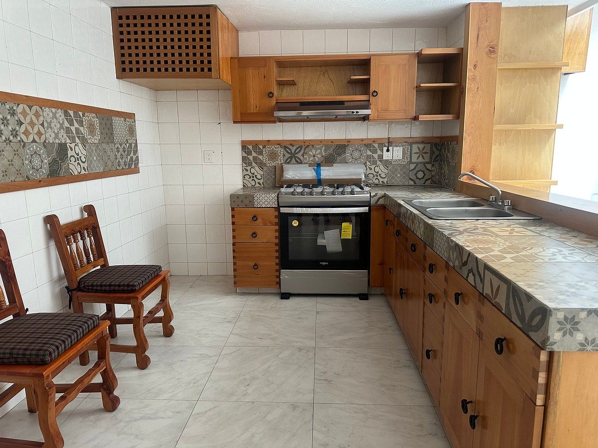 House in Gated Community in La Alameda, Toluca, photo 3 of 15