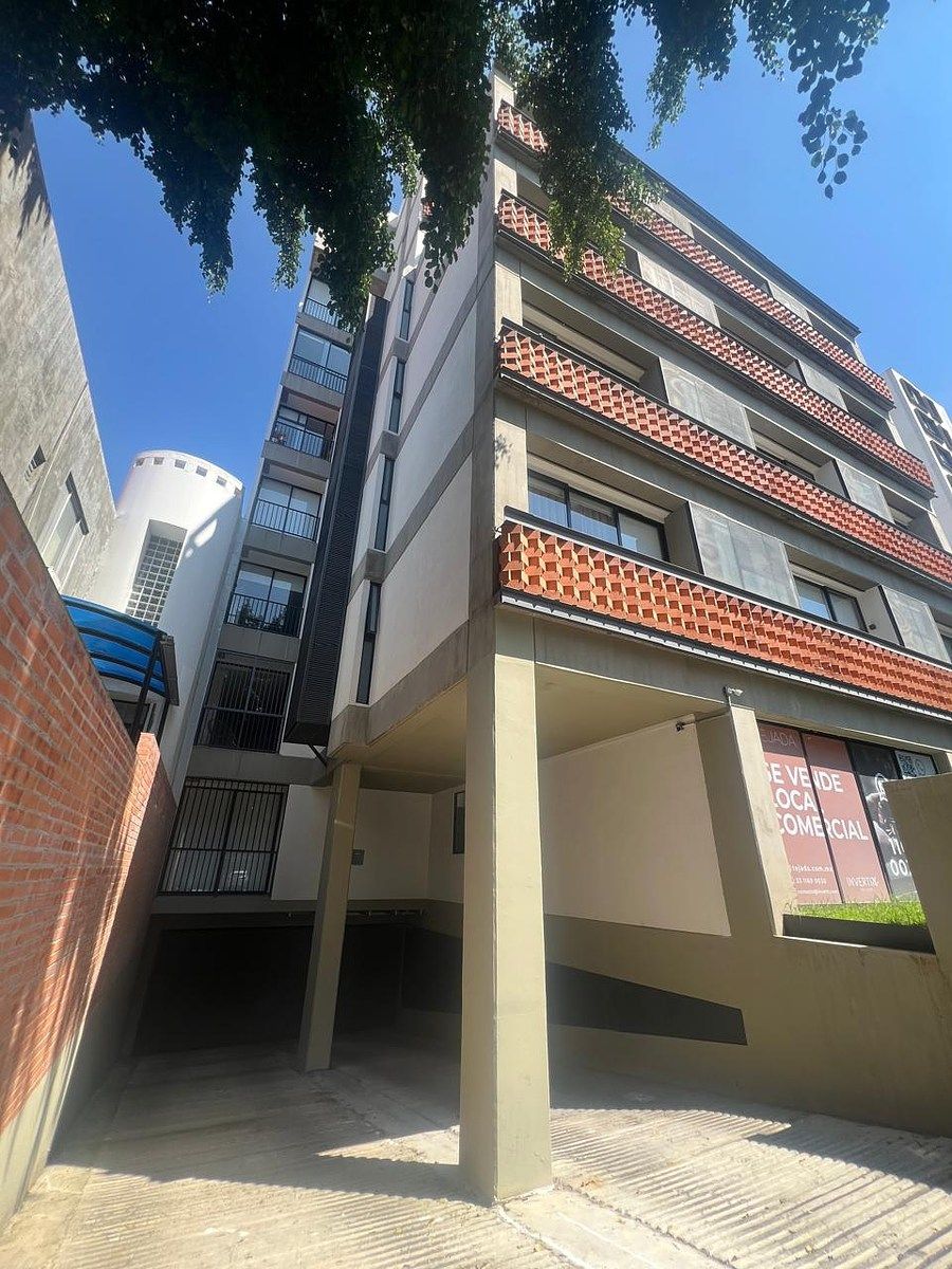 Fachada, foto 2 de 13