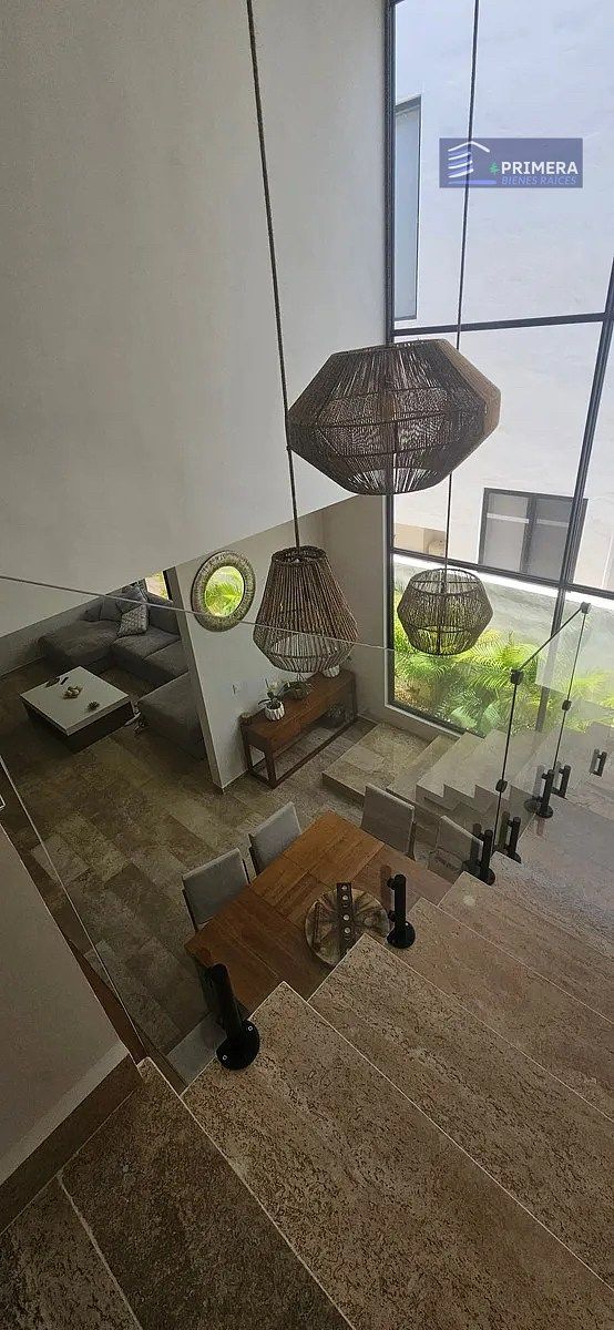 Residence with Pool and Solar Panels in Nortemérida Private Community, photo 1 of 21