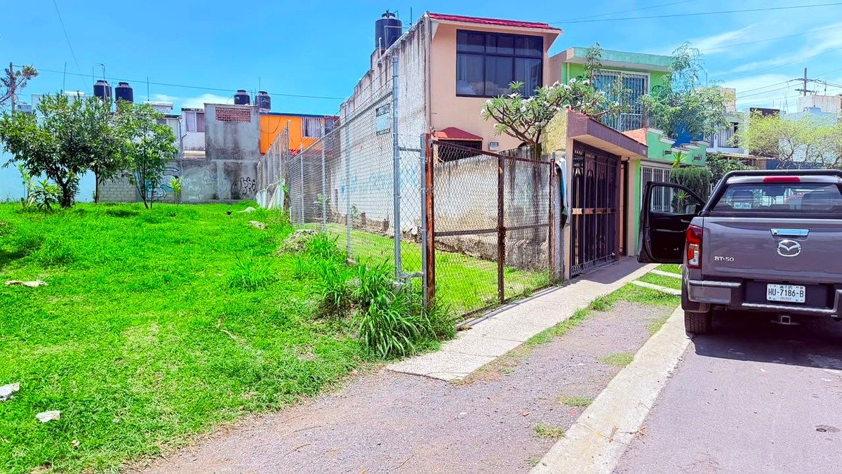 Lot in Villas Del Centinela, Zapopan, photo 6 of 7