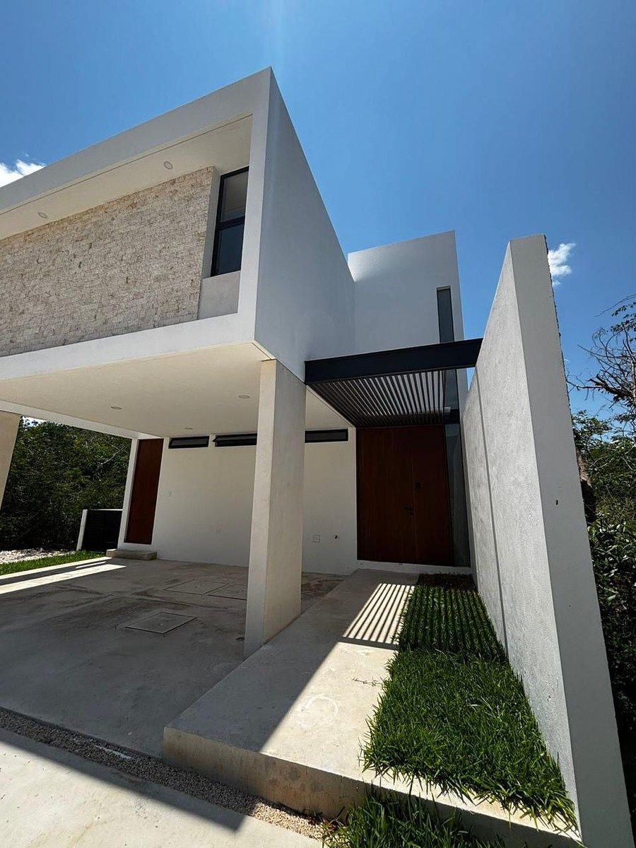 DE VENDE CASA EN PASEOS COUNTRY.  Mérida, foto 1 de 11
