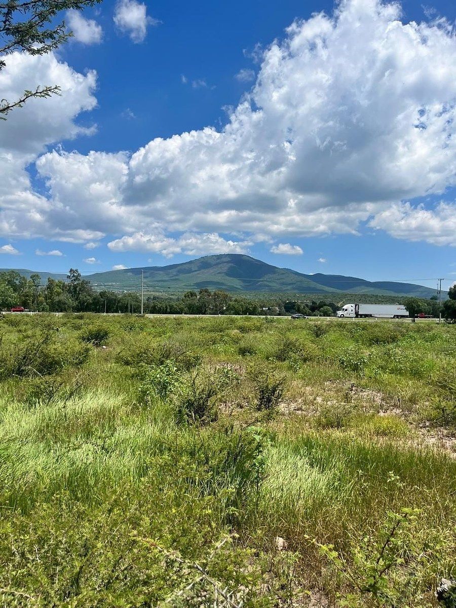 Lote comercial em Santa Rosa de Jauregui, Querétaro, foto 4 de 24