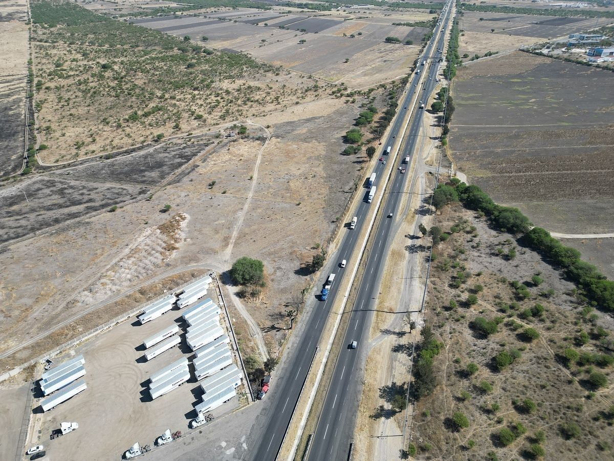 Lote comercial em Santa Rosa de Jauregui, Querétaro, foto 16 de 24
