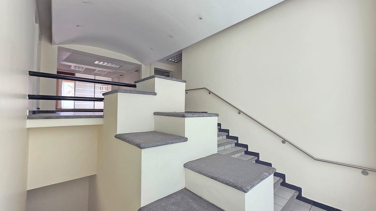 Corporate space for rent on the first level on Blvr. Manuel Ávila Camacho, photo 1 of 27
