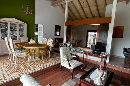 CASA EN RENTA