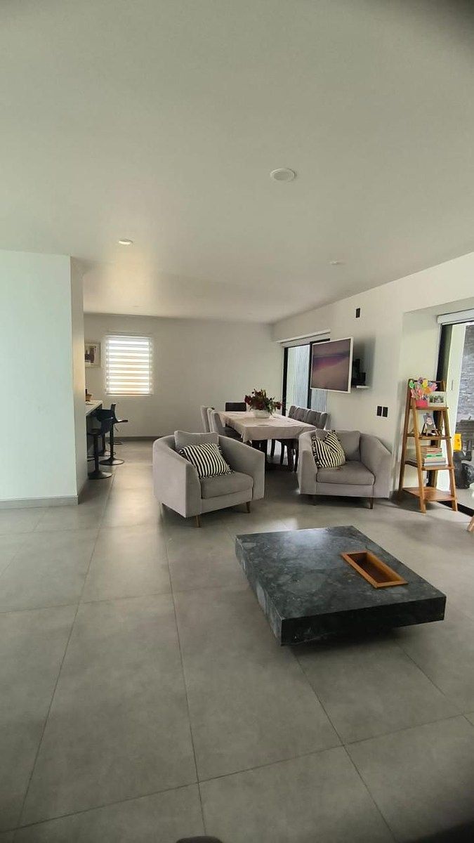 House in Gated Community in Virreyes Residencial, Zapopan, photo 9 of 36