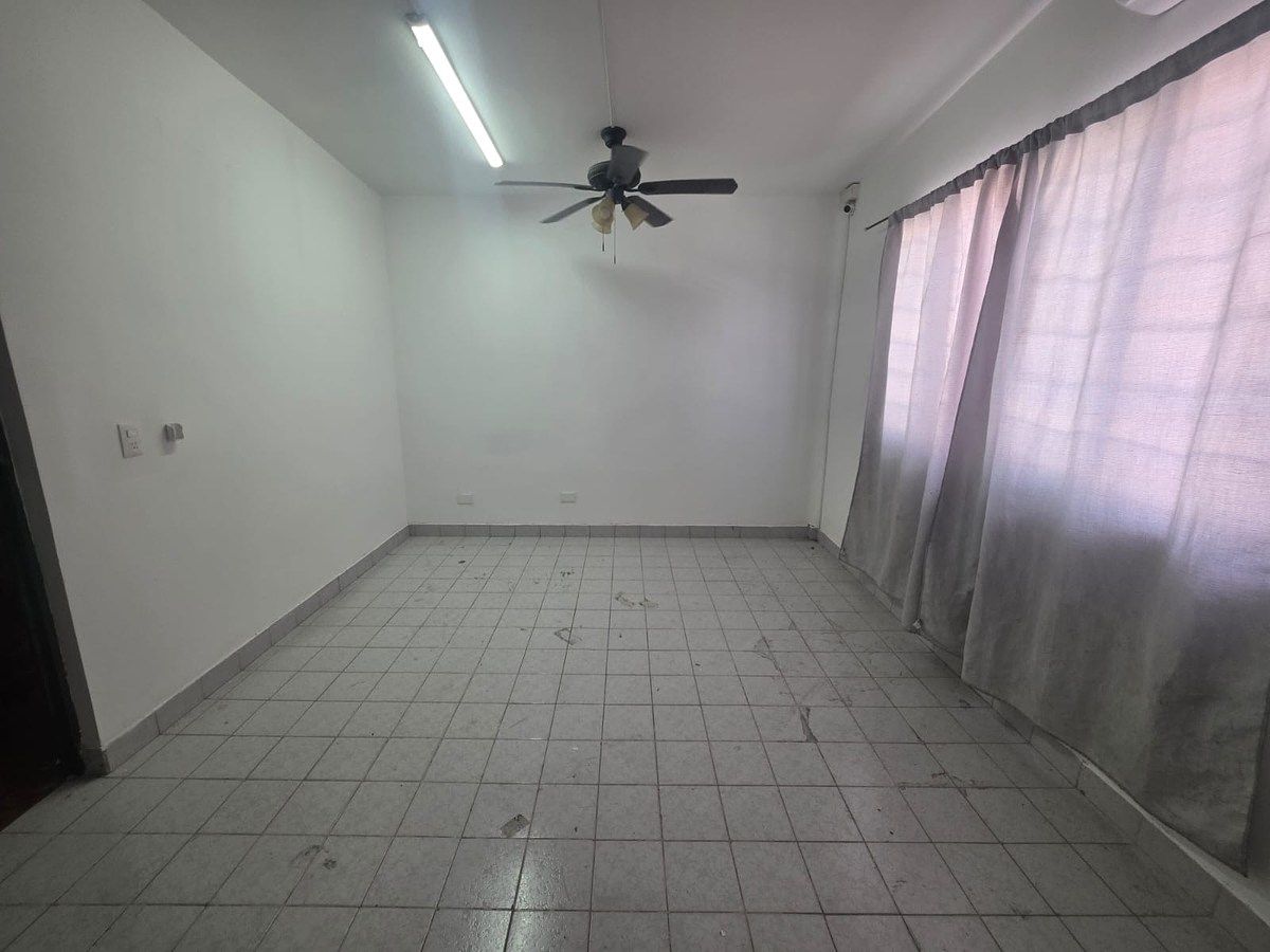Retail Space in Valle Verde 1 Sector, Monterrey, photo 8 of 9