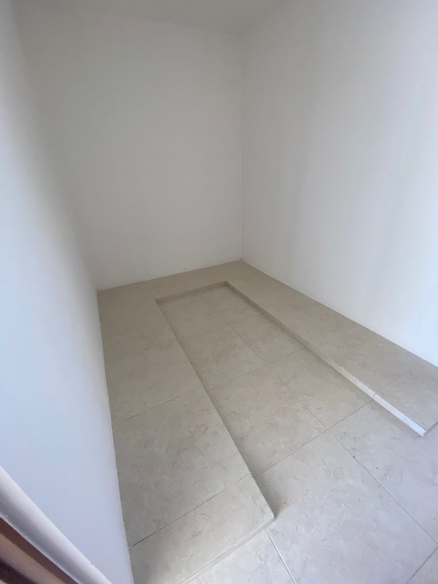Closet Recámara Principal, foto 11 de 28