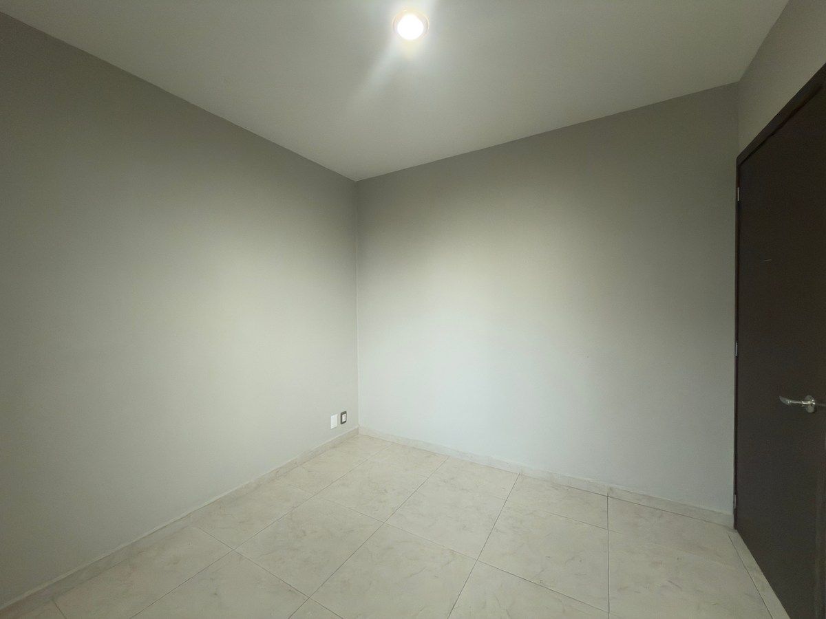 Casa em condomínio fechado em Santillana Parque Residencial, Zapopan, foto 10 de 16