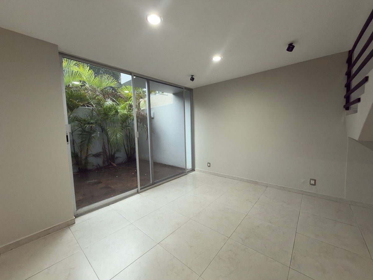 Casa em condomínio fechado em Santillana Parque Residencial, Zapopan, foto 14 de 16