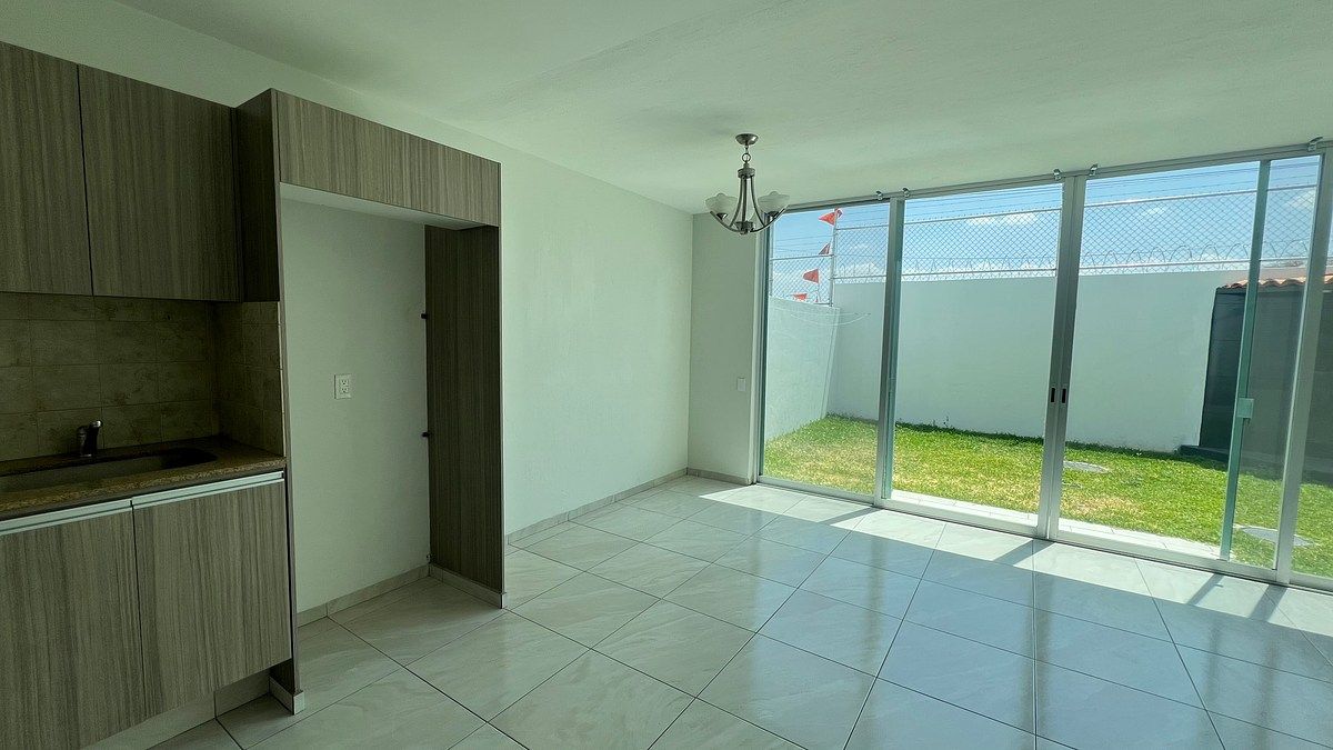Casa en condominio en Francisco Sarabia, Zapopan, foto 3 de 33