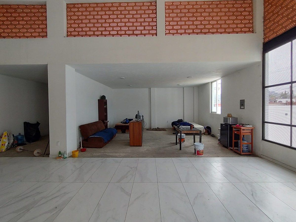 Galpão comercial em La Venta Del Astillero, Zapopan, foto 9 de 14