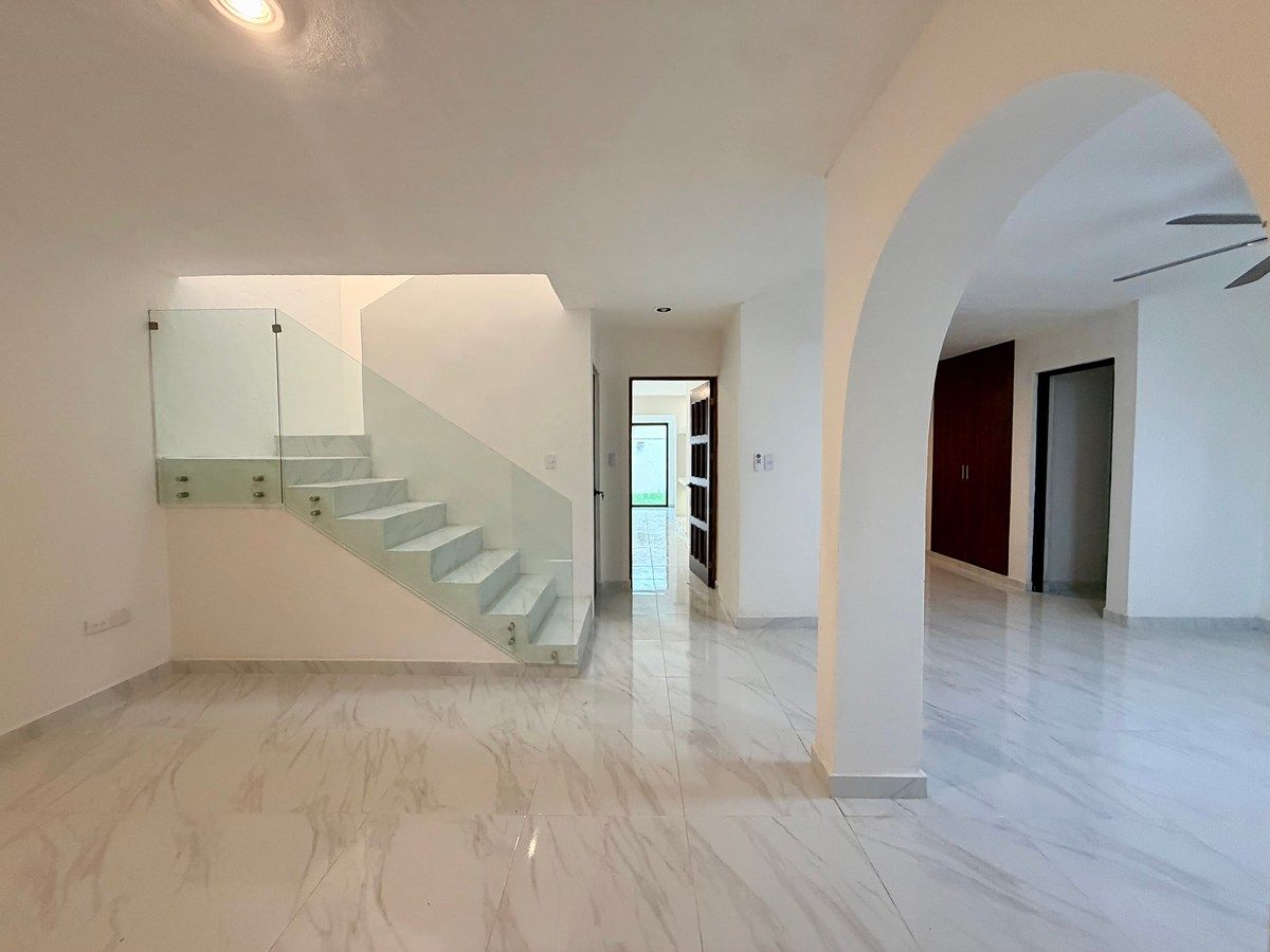 House in Montes de Ame, Mérida, photo 4 of 28