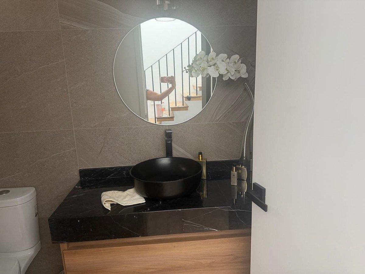 Baños con acabados de lujo, foto 5 de 7