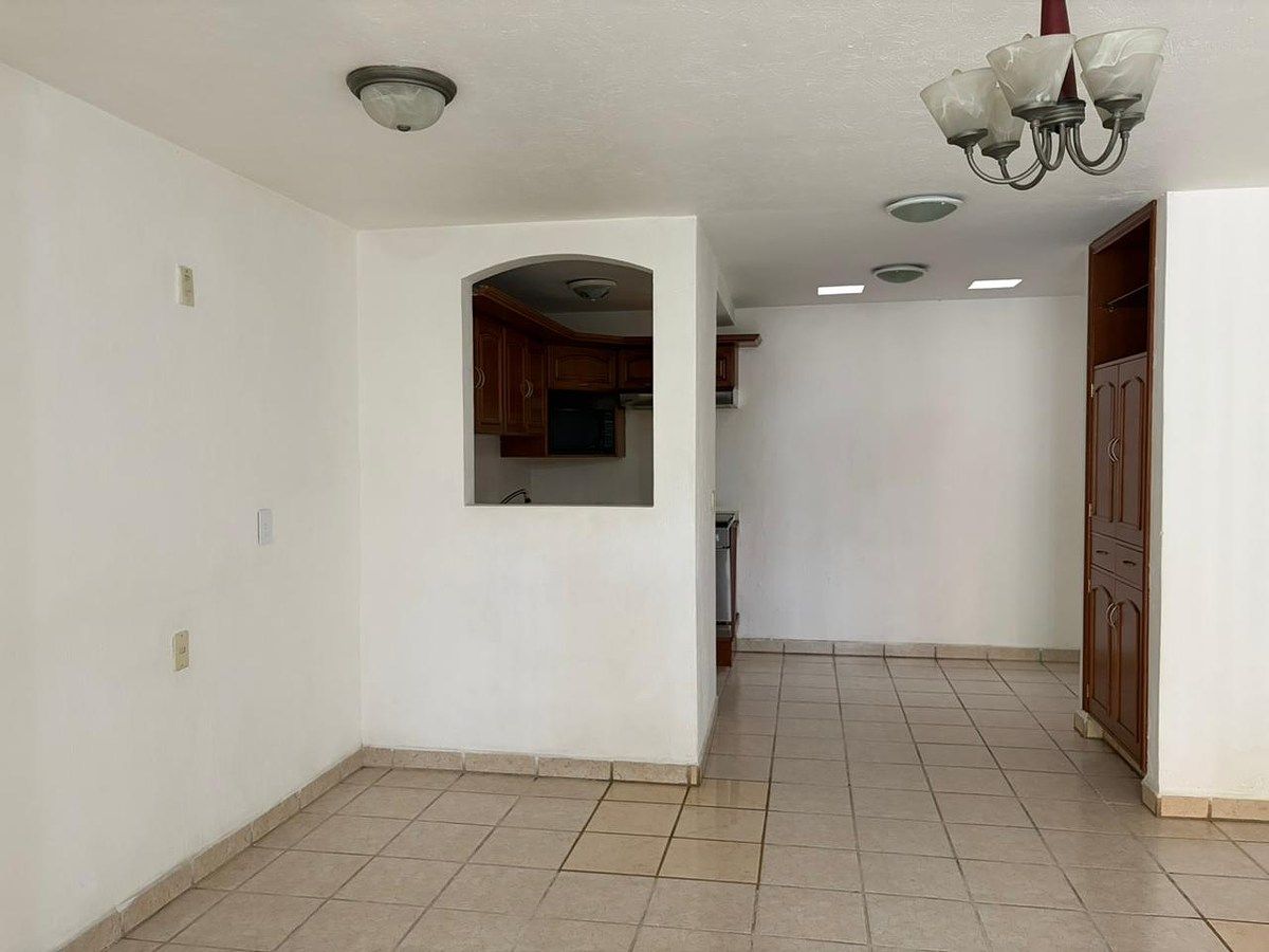 Casa em Plaza Guadalupe, Zapopan, foto 4 de 18